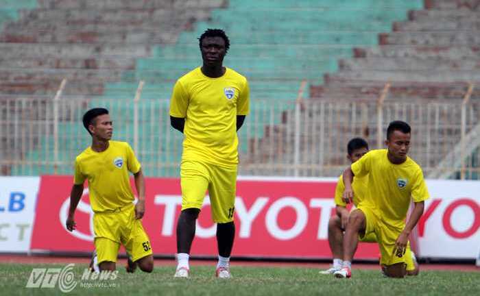 17h trực tiếp FLC Thanh Hóa - HAGL: Công Phượng dễ ra về tay trắng