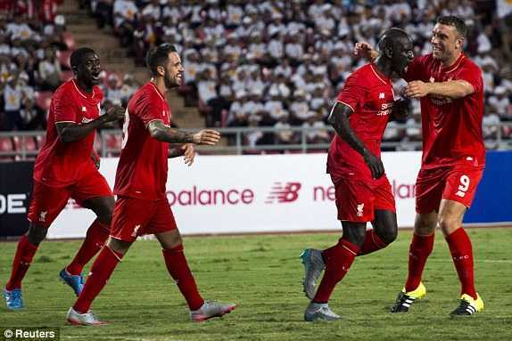 Liverpool đè bẹp dàn ngôi sao Thái Lan