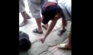 Clip: Trộm bị bắt trói, nghe người dân giảng 'luật đời'