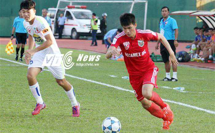 Trực tiếp HAGL 2-1 B.Bình Dương: Quân bầu Đức gây sốc!