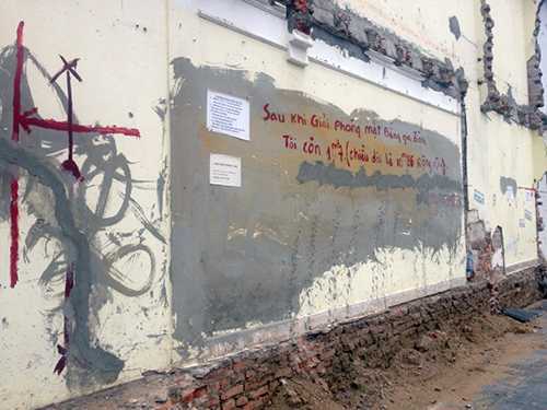 Hy hữu ở Hà Nội: Bức tường được rao bán 1 tỷ đồng