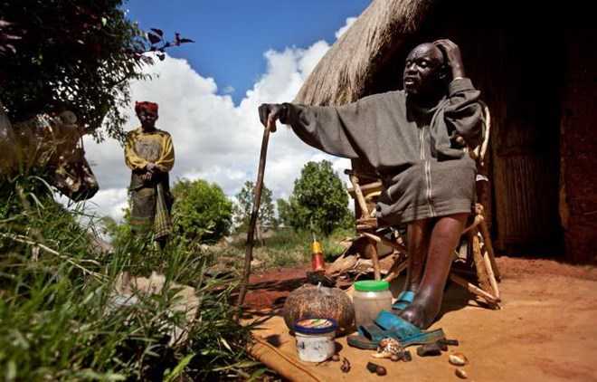 Bác sỹ phù thủy dự đoán về chuyến thăm quê nhà của ông Obama