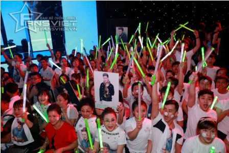 'Búp bê già' - Fanclub đặc biệt nhất Việt Nam