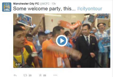 Sao Man City tung loạt clip ấn tượng về Việt Nam lên trang cá nhân