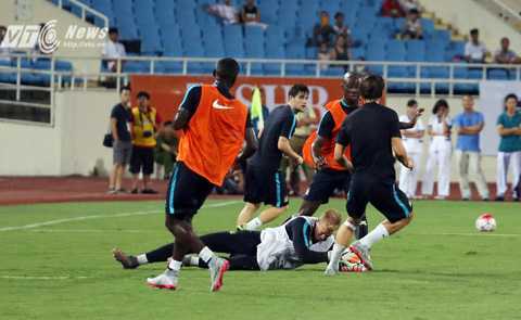 Sao Man City khoe đẳng cấp đỉnh cao thế giới