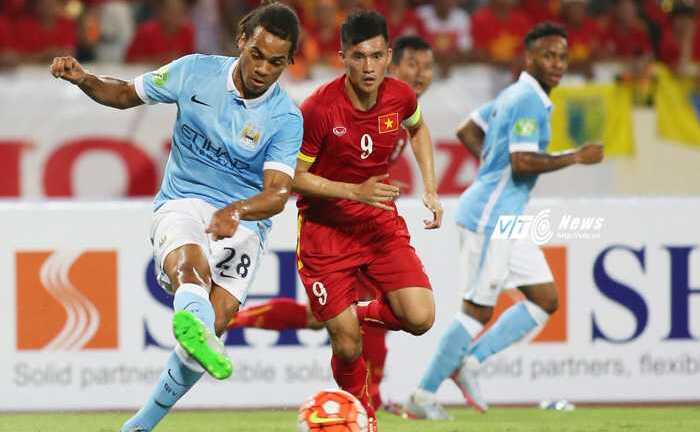 Bạn cũ Công Phượng mơ đá chính ở Man City