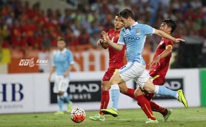 Man City du đấu Việt Nam: Qua cơn sốt ảo