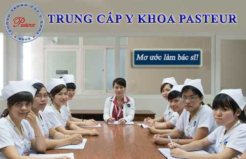 Vì sao thí sinh THPT đổ xô chọn học ngành Y đa khoa?