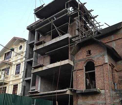 Công trình vi phạm trật tự xây dựng 'khủng' tại quận Cầu Giấy