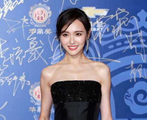 Châu Tấn nhạt nhòa trước 3 đàn em xinh đẹp