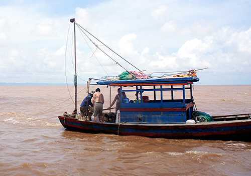 Ngư dân bị bắt ‘nộp tô’ trên biển: Bộ đội biên phòng lên tiếng