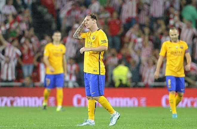 Athletic Bilbao 4-0 Barca: Messi đau đớn, không tin vừa thua trận
