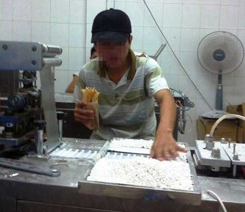 Niêm phong công ty sản xuất thực phẩm chức năng giả