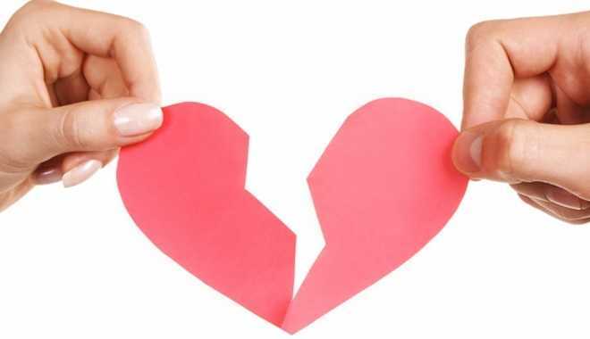 Mất nhau rồi mới hiểu lỗi vì bản thân quá vô tâm