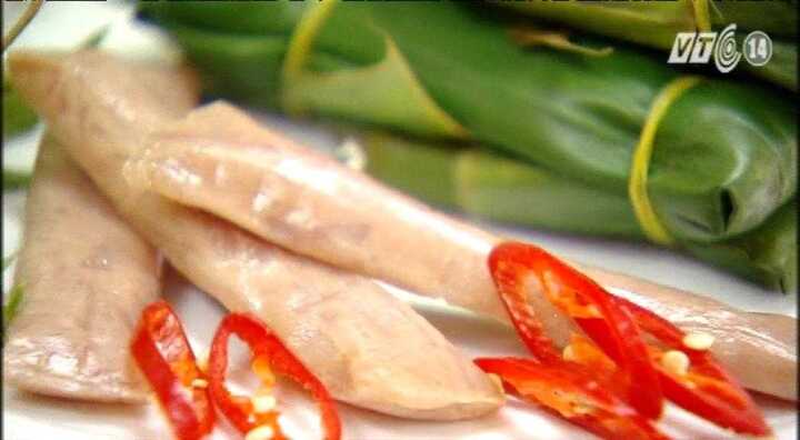 Cách làm thịt chua ngon và an toàn