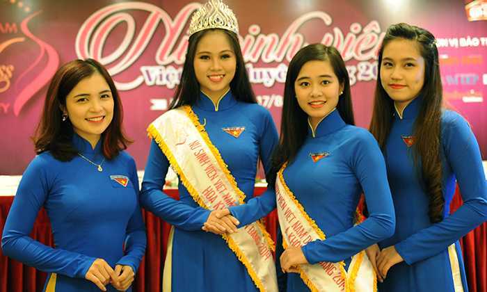 Tỏa sáng vẻ đẹp nữ sinh Việt Nam 2015