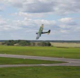 Clip: Phi công Nga say rượu vẫn lái máy bay điệu nghệ