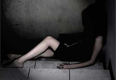 Vì tiền buôn bán cả người thân