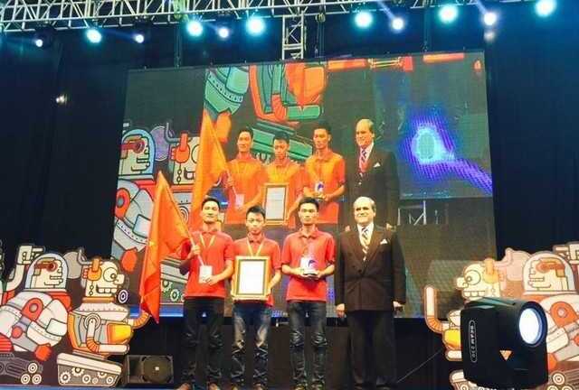 Đội tuyển Việt Nam vô địch Robocon châu Á - Thái Bình Dương 2015