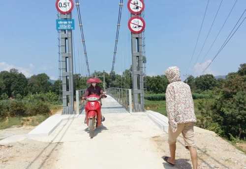 Cầu treo 'chỉ phục vụ 2 hộ dân': Bộ GTVT lên tiếng