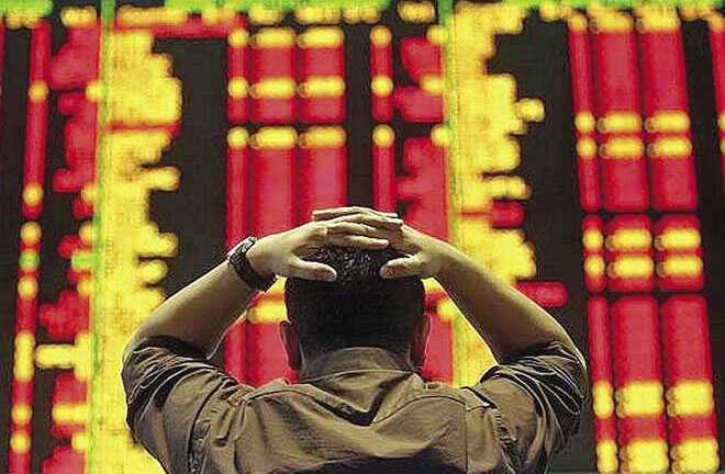 Ngày 'đen tối' của chứng khoán Việt: 56.592 tỷ đồng 'bốc hơi'