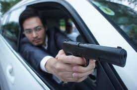 Ca sĩ lấn sân: Diễn viên chuyên nghiệp hết đất?