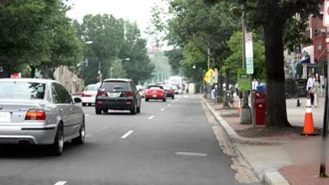 Lái xe ở Mỹ: Không tự giác không xong!