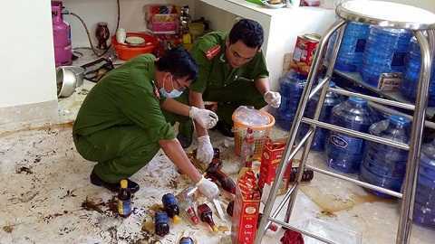 Bắn hạ kẻ dìm bé 13 ngày tuổi: 'Trưởng công an thị trấn nổ súng là đúng'