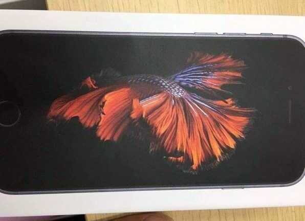 Lộ ảnh vỏ hộp 'cá Xiêm bơi lội' của iPhone 6S trước giờ G