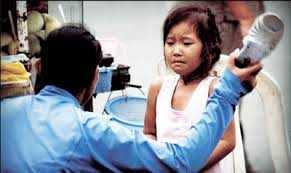 Những quyền trẻ em bố mẹ vô tình đánh mất