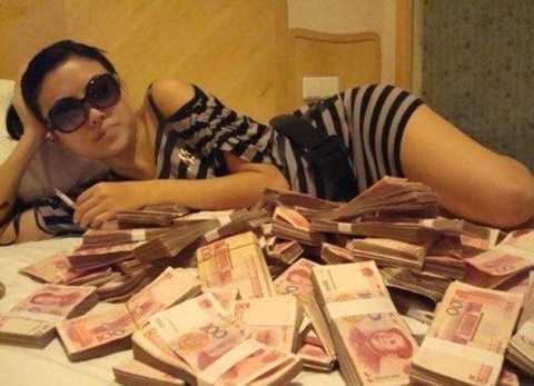 'Dâm quan' Trung Quốc săn nữ sinh còn trinh: “Vài người tình có đáng là bao”?