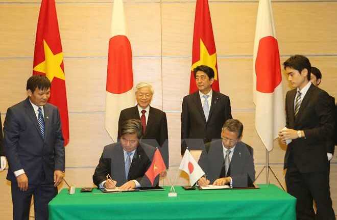 Các tờ báo lớn của Nhật Bản đưa tin đậm nét về chuyến thăm của Tổng Bí thư