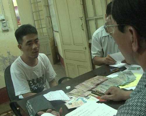 Vay tiền đưa chồng đi chữa ung thư bị trộm khoắng sạch