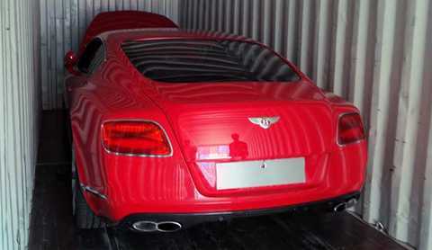 Đại gia Việt chơi siêu xe: Toàn xe cũ, nhập bằng đường 'Việt kiều hồi hương'