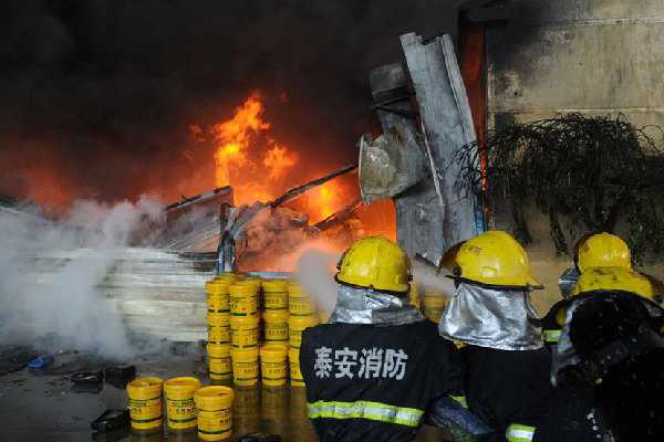 Trung Quốc lại xảy ra rò rỉ hóa chất