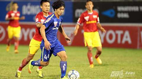 Xem Công Phượng, Tuấn Anh, Xuân Trường hạ S.Khánh Hòa