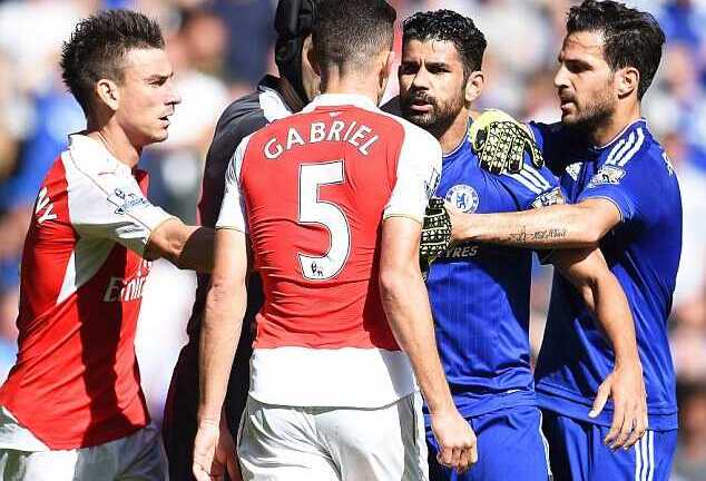 Wenger gọi Diego Costa là nỗi hổ thẹn của bóng đá