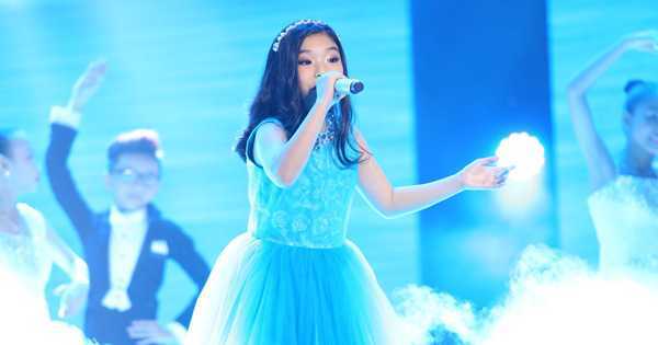 Giọng hát Việt nhí: Huấn luyện viên căng thẳng loại thí sinh 