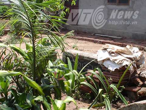 Chuyện lạ giữa thủ đô: Tranh cướp đất với… người chết