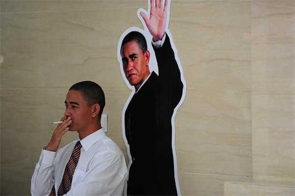 Video: Kinh ngạc ‘bản sao’ Obama ở Trung Quốc bắt chước giống hệt ‘bản chính’