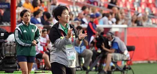 Thua tâm phục khẩu phục Việt Nam, HLV Thái Lan từ chức