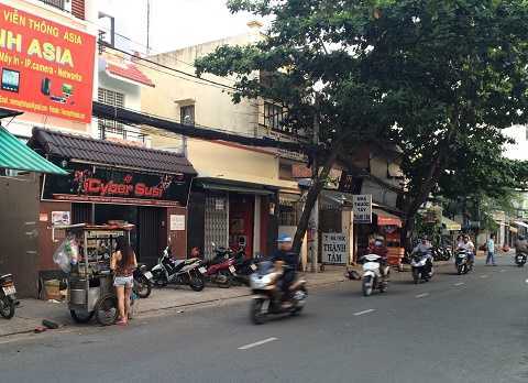 Sửa xe cho 'hiệp sỹ', chạy thử gây tai nạn nghiêm trọng