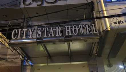 Đột kích ổ mại dâm cao cấp ở Sài Gòn