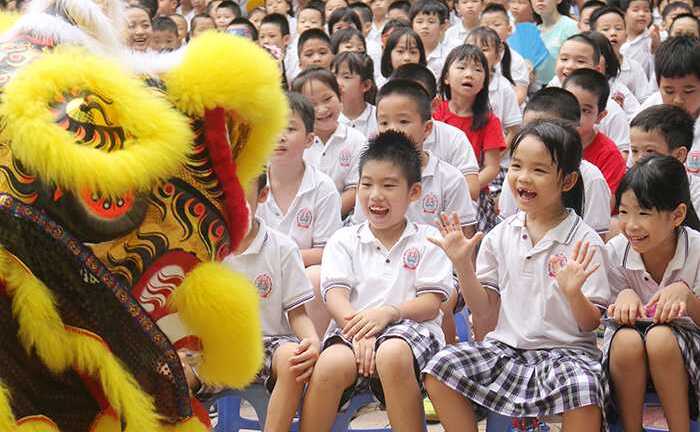 ‘Ngày đèn lồng Việt’ mang Trung thu ấm áp đến các em nhỏ