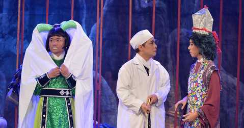 Hiếu Hiền tổ chức đua xe trái phép