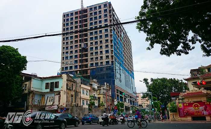 Tòa nhà lấn át không gian Lăng Bác: Hà Nội phát hiện hàng loạt sai phạm