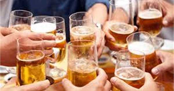 Hà Tĩnh bắt uống bia Sài Gòn: Bộ Công thương yêu cầu báo cáo