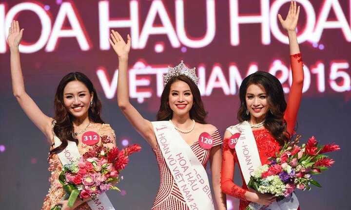 Phạm Thị Hương đăng quang Hoa hậu Hoàn vũ Việt Nam 2015