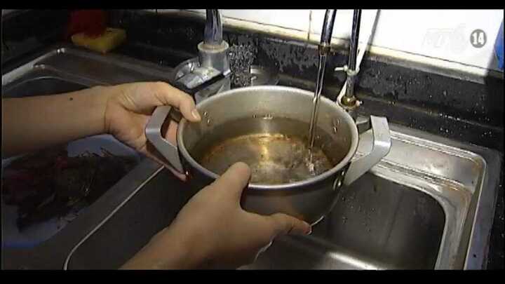 Dân thủ đô phải dùng nước bẩn, giá nước vẫn tăng