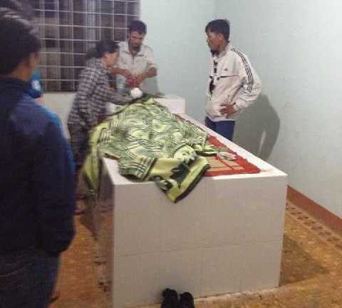 Án mạng tại quán cháo: Nghi cuồng sát do ghen tuông